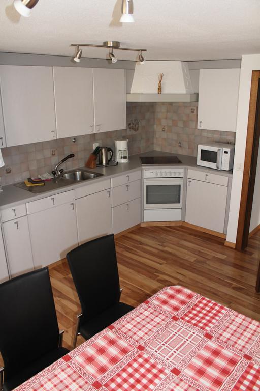 Ferienwohnung Silberdistel, Saastalstrasse 178 客房 照片
